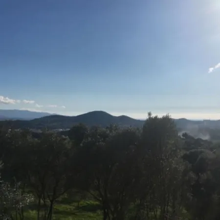 Appartement de type f2 avec grand jardin à 10min d Ajaccio Casa vacanze *