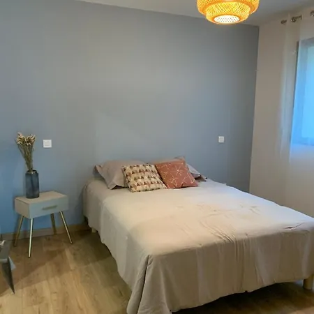 Appartement de type f2 avec grand jardin à 10min d Ajaccio Casa vacanze