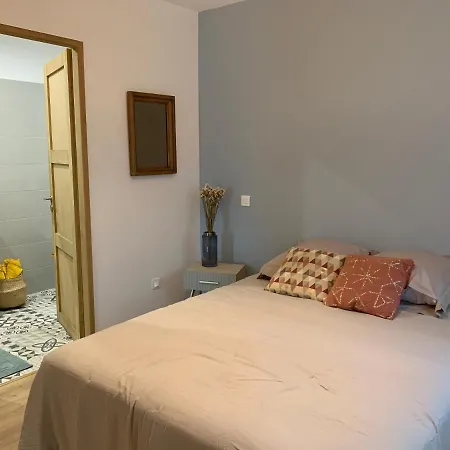 Appartement de type f2 avec grand jardin à 10min d Ajaccio Casa vacanze *